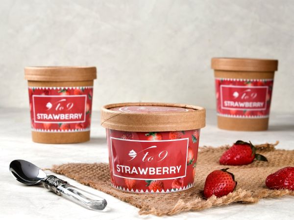 STRAWBERRY GREEK YOGURT